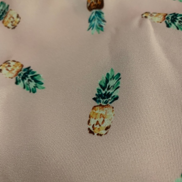 🎉HOST PICK English Factory Pineapple-Print Top - Picture 7 of 7
